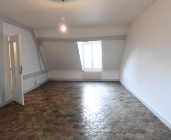 Location Appartement 1 pièces Montfort-l'Amaury (78490)