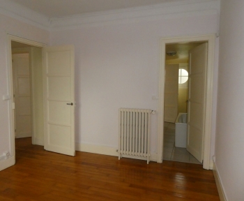 Location Appartement 3 pièces Châlons-en-Champagne (51000) - 34 allée de Forêt