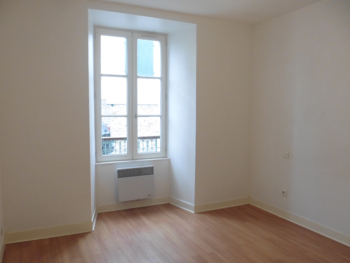Location Appartement 4 pièces Montfort-l'Amaury (78490)